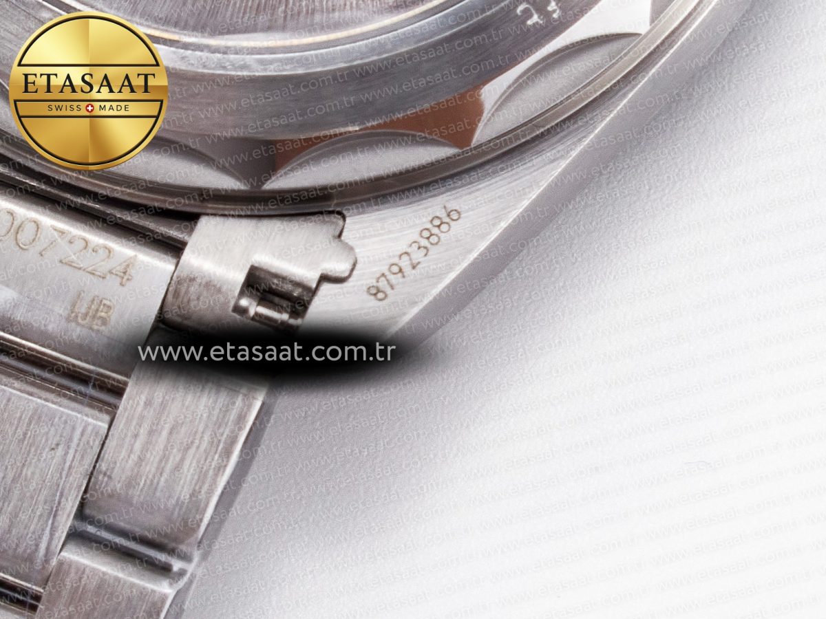 Omega Aqua Terra GMT Worldtimer 150M 43mm 24 Best Edition Green Dial on SS Bracelet A8938 - Görsel 24
