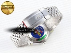 Rolex Datejust 126234 36mm Mavi Kadran Pırlanta Bezel Jubilee Bilezik Clean Factory VR3235 Super Clone ETA – Bilekte Duruş ve Kasa Kalınlığı Detayı