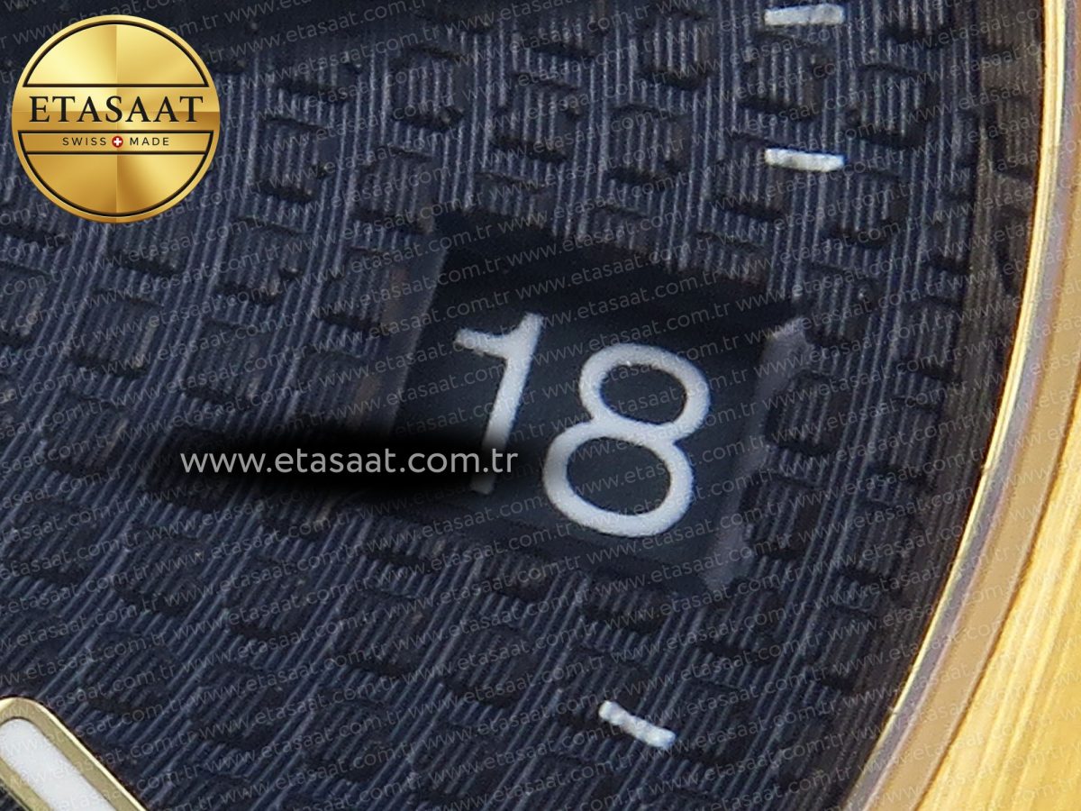 Audemars Piguet Royal Oak 39mm 15202 Blue Textured Dial on YG A2121 - Görsel 12