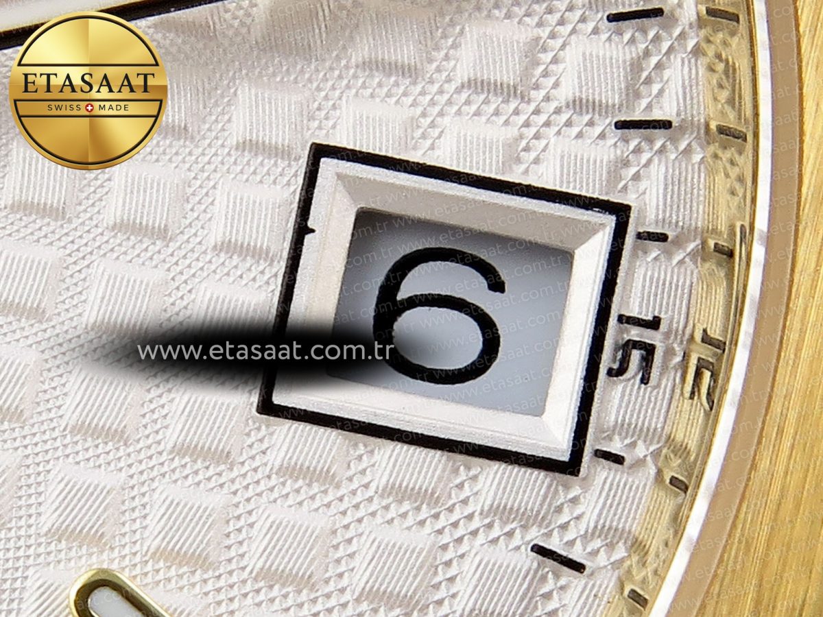 Audemars Piguet Royal Oak 39mm 15202 White Textured Dial on YG A2121 - Görsel 11