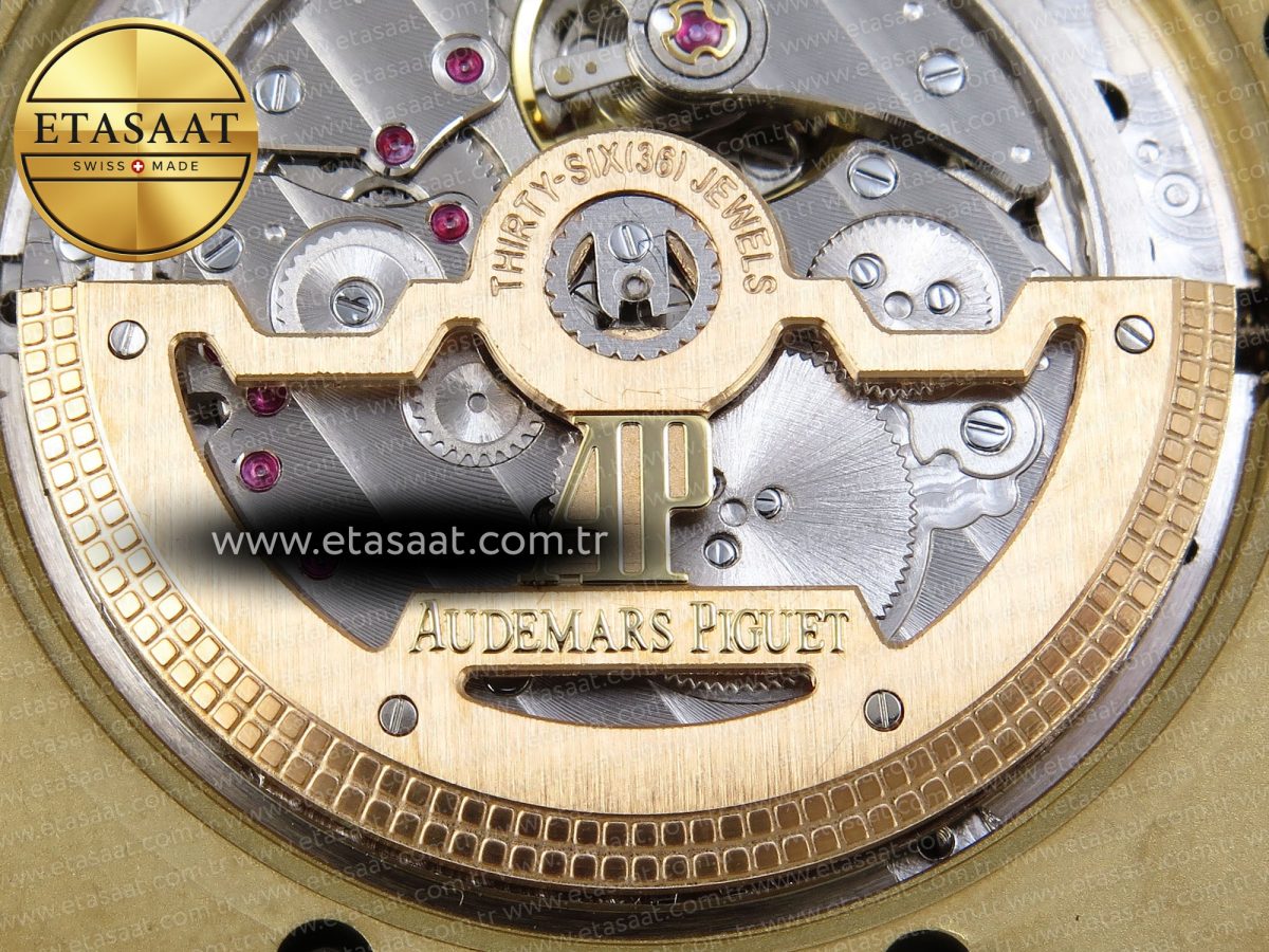 Audemars Piguet Royal Oak 39mm 15202 YG Textured Dial on YG A2121 - Görsel 21