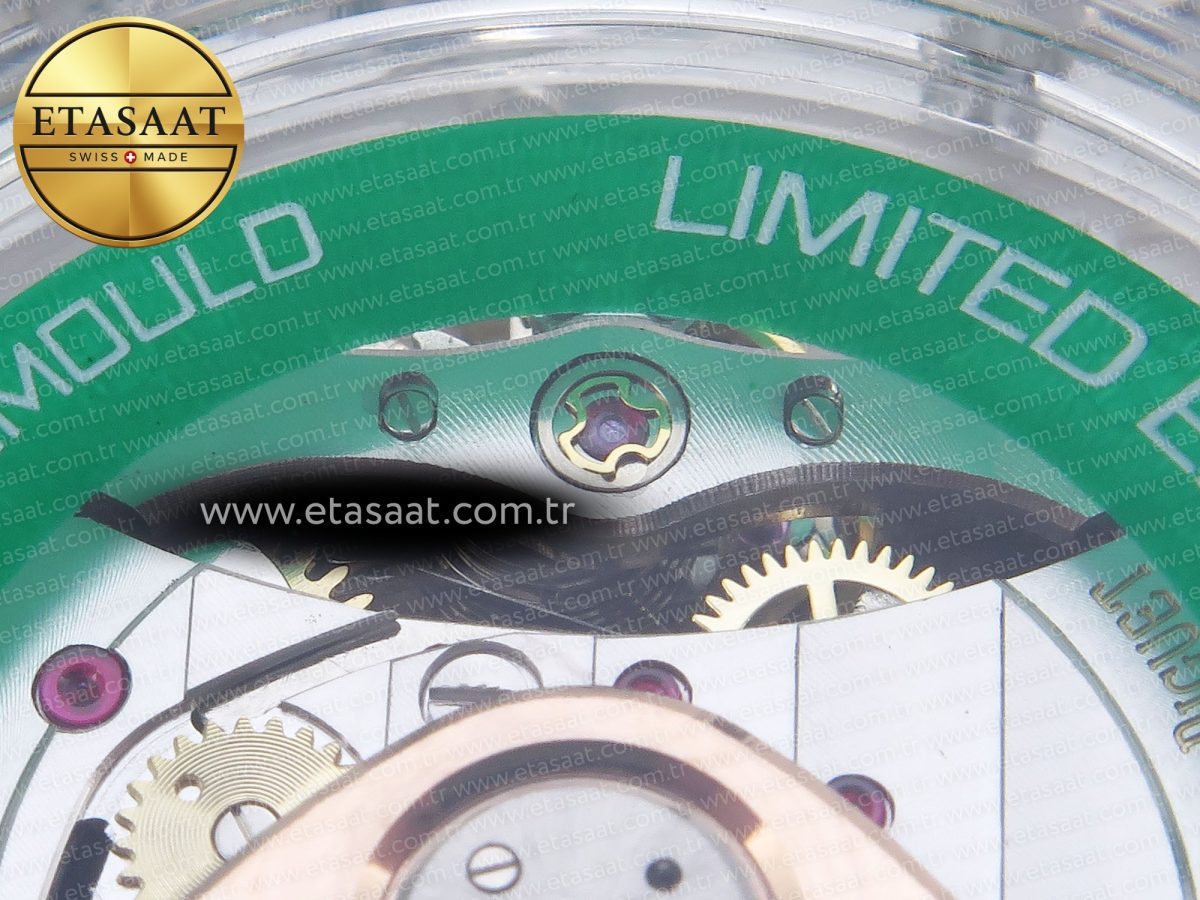Audemars Piguet Royal Oak OFFSHORE 44MM Transparent Green - Görsel 20