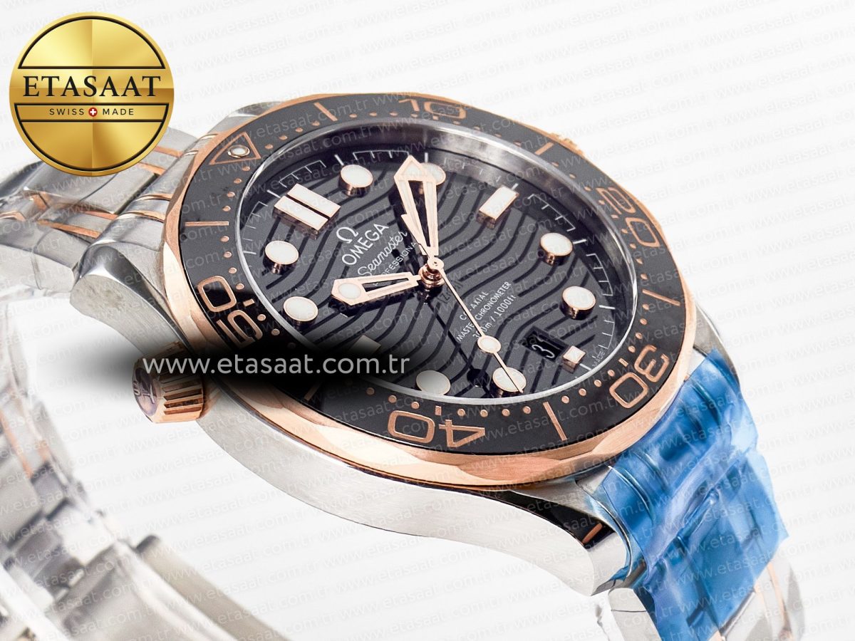 Omega 2018 Seamaster Diver 300M SS/RG VSF 1:1 Best Edition RG Bezel Black Dial on SS/RG Bracelet A8800 - Görsel 7