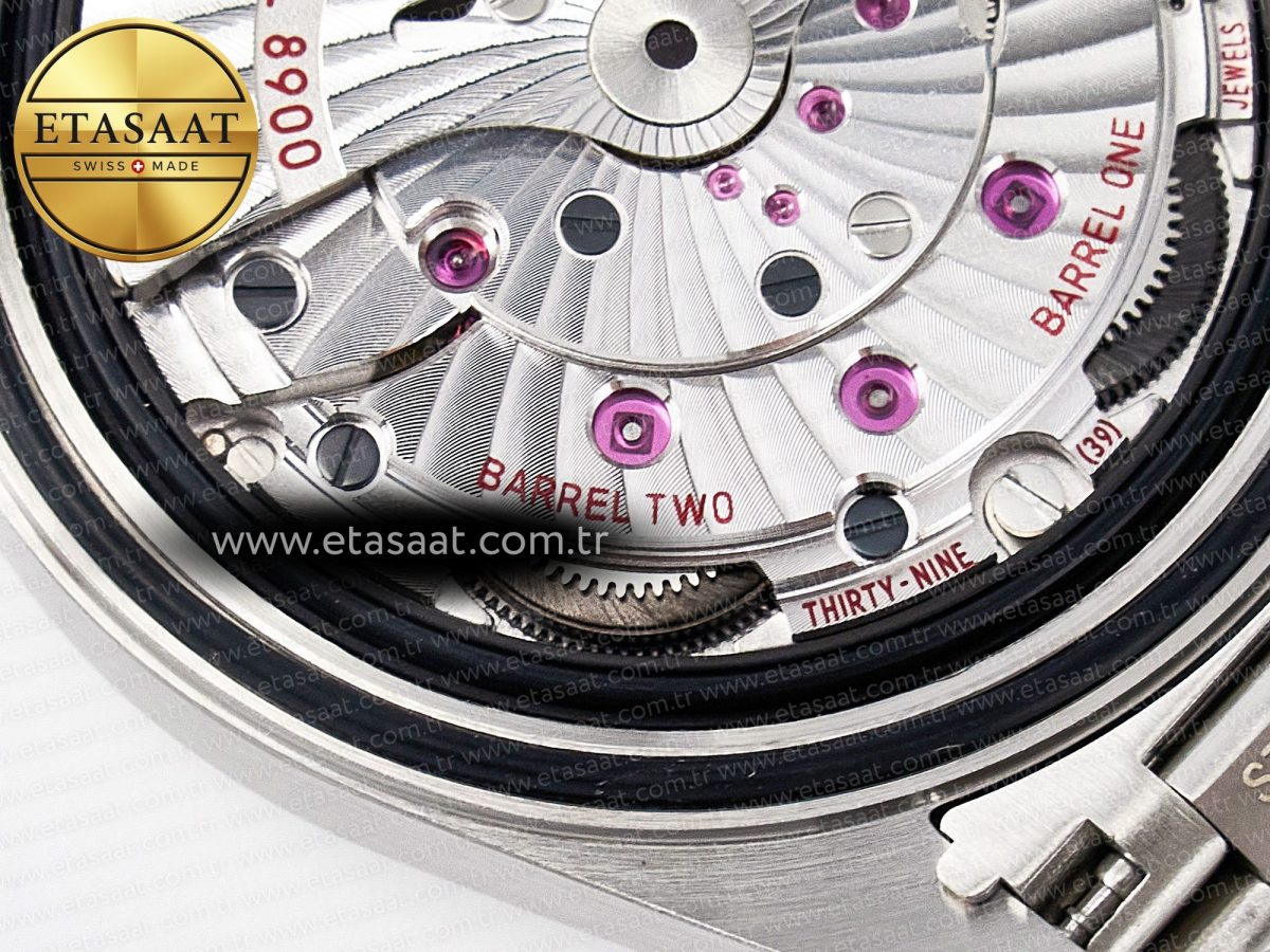 Omega Aqua Terra 150M Master Chronometers White Dial Orange Hand on SS Bracelet A8900 - Görsel 21