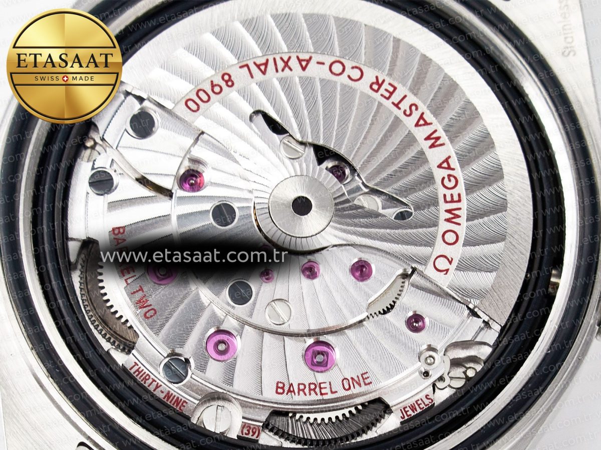 Omega Aqua Terra 150M Master Chronometers White Dial Orange Hand on SS Bracelet A8900 - Görsel 22