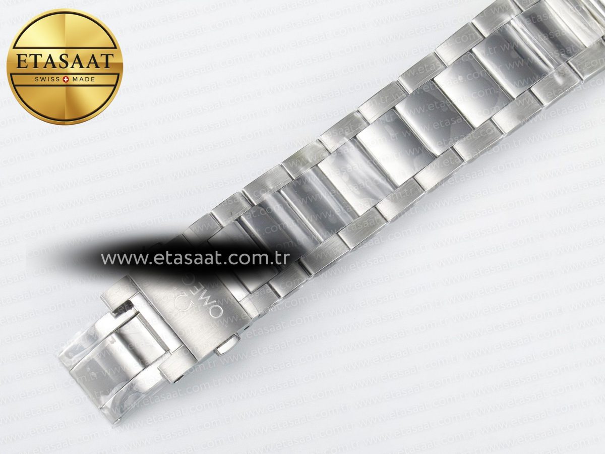 Omega Aqua Terra 150M Master Chronometers White Dial Orange Hand on SS Bracelet A8900 - Görsel 26