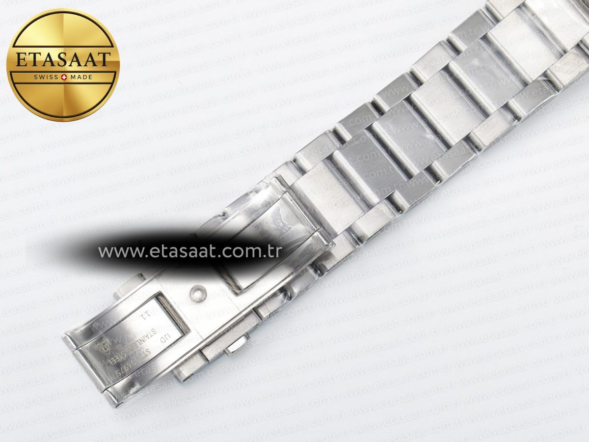 Omega Aqua Terra 150M Master Chronometers White Dial Orange Hand on SS Bracelet A8900 - Görsel 27