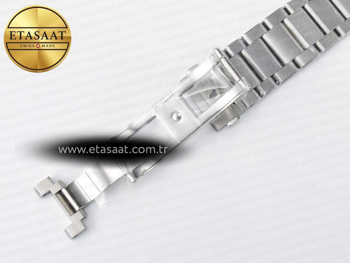 Omega Aqua Terra 150M Master Chronometers White Dial Orange Hand on SS Bracelet A8900 - Görsel 28