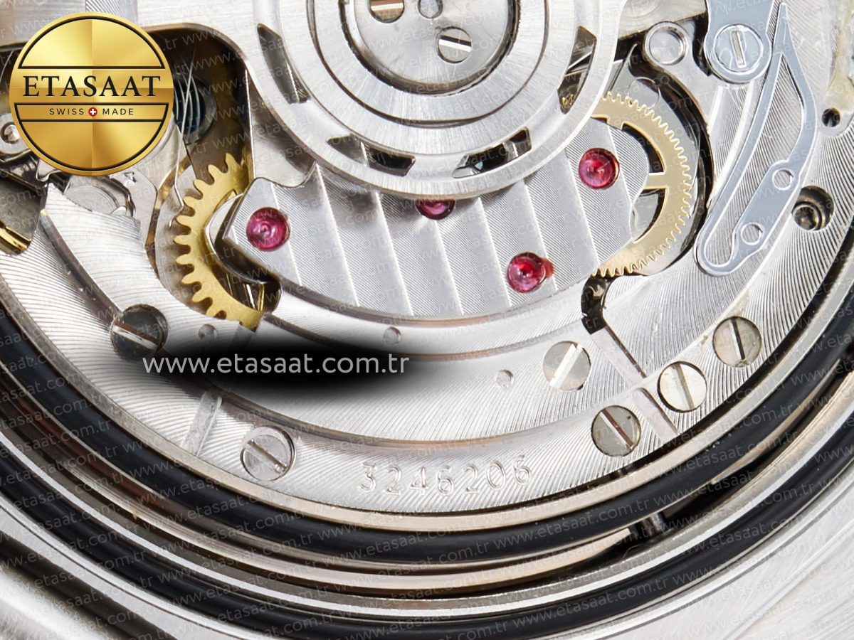 Breitling Chronomat B01 Ireland 42mm SS BLSF 1:1 Best Edition Green Dial on SS Bracelet A7750 - Görsel 26