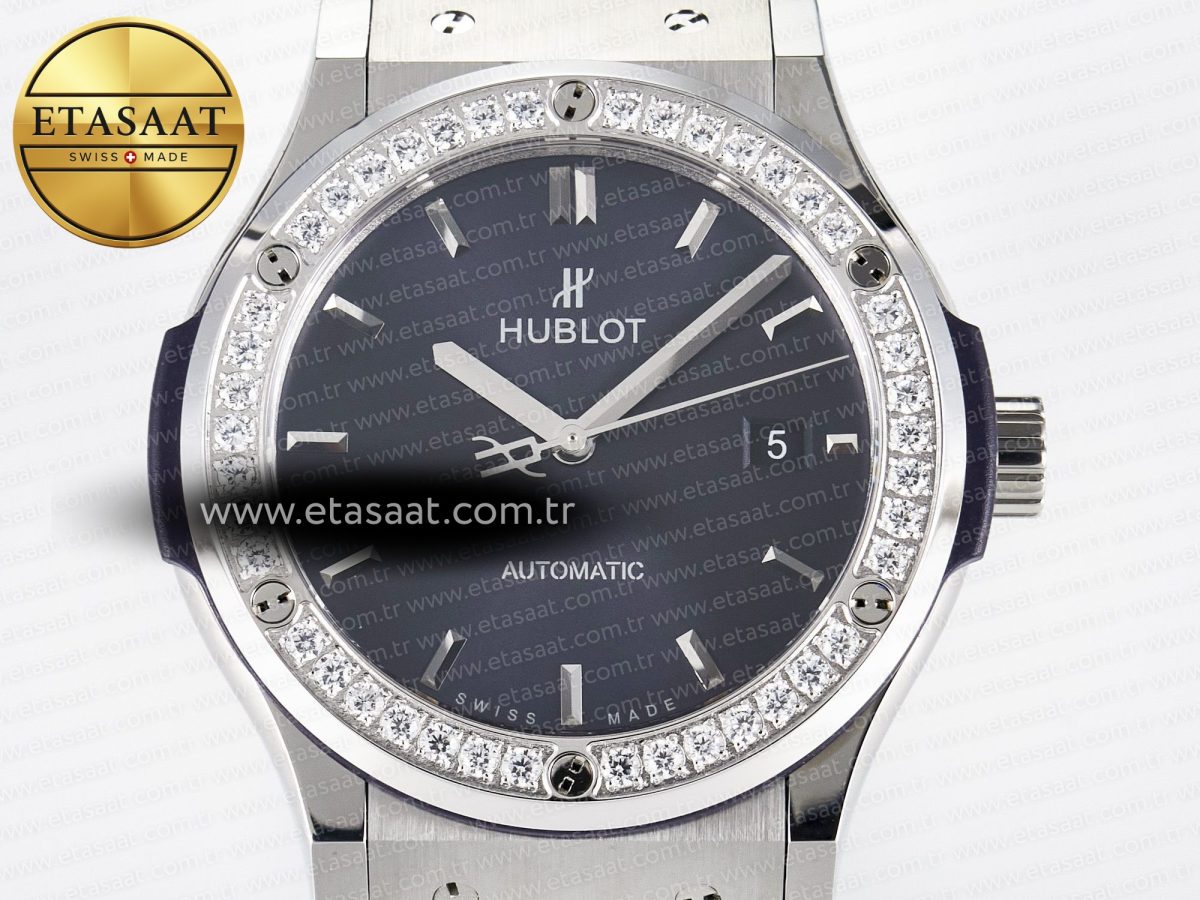 Hublot Classic Fusion Bang 42mm HBF 1:1 Best Edition Blue Dial Diamonds Bezel on Blue Rubber Strap A2892 - Görsel 4