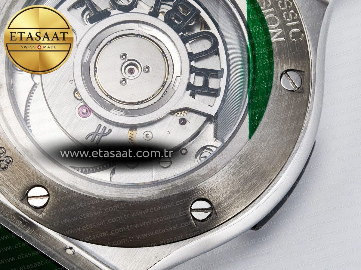 Hublot Classic Fusion Bang 42mm HBF 1:1 Best Edition Green Dial on Green Rubber Strap A2892 - Görsel 19