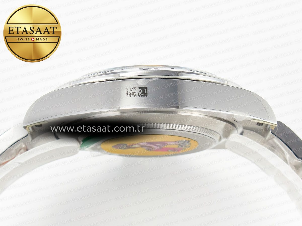 Rolex Explorer II 42mm 226570 904L SS Clean 1:1 Best Edition Black Dial on Bracelet DD3285 CHS - Görsel 14
