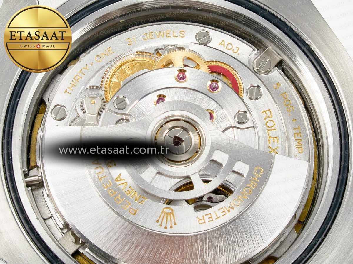 Rolex Explorer II 42mm 226570 904L SS Clean 1:1 Best Edition Black Dial on Bracelet DD3285 CHS - Görsel 21
