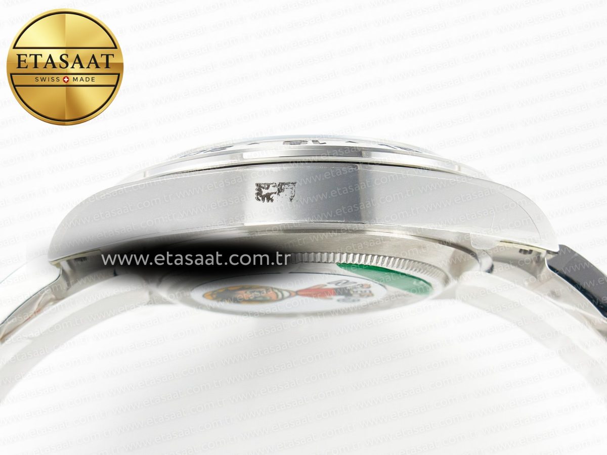 Rolex Explorer II 42mm 226570 904L SS Clean 1:1 Best Edition White Dial on Bracelet DD3285 CHS - Görsel 14