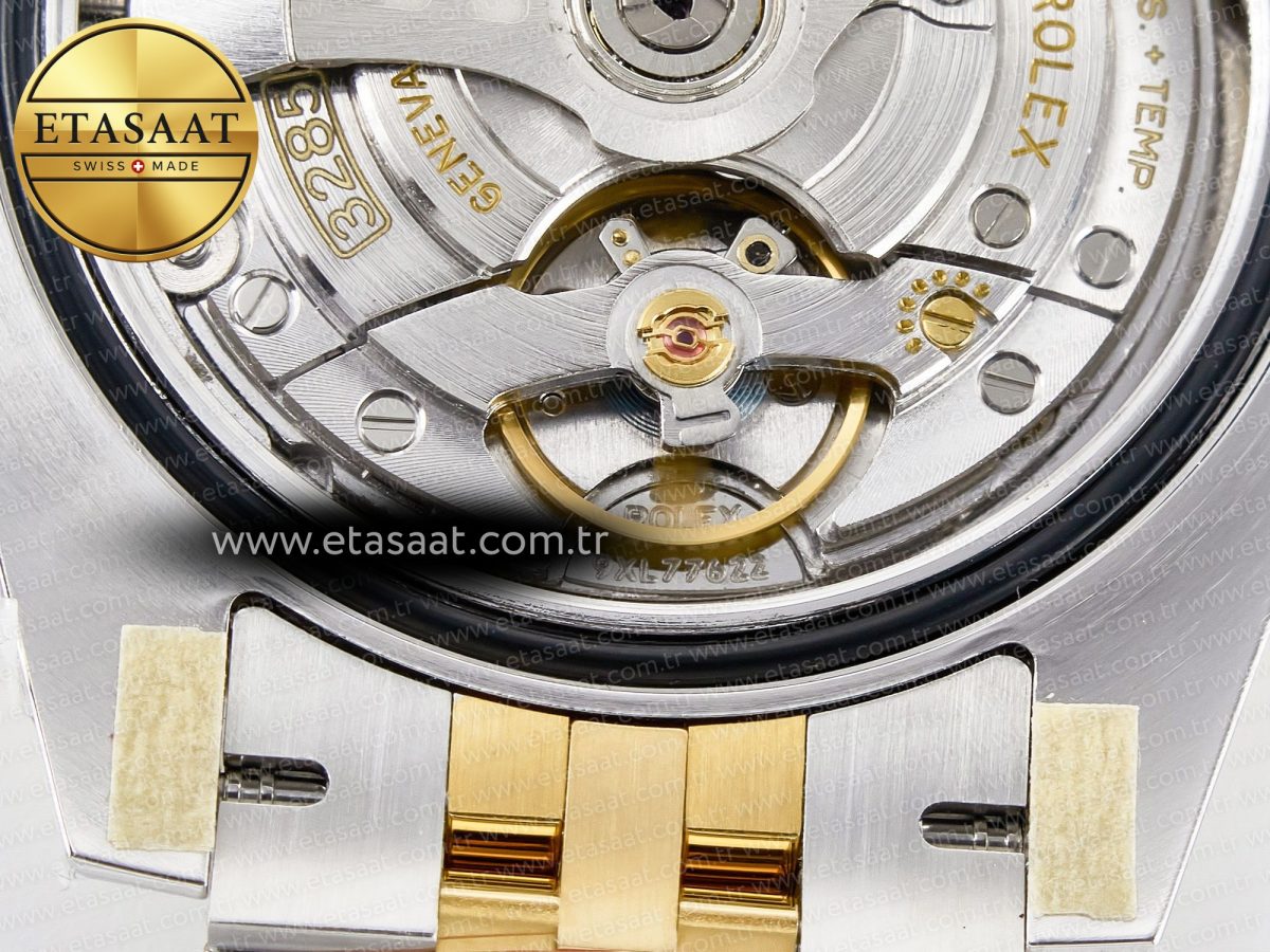 Rolex GMT-Master II 126713 GRNR ARF 1:1 Best Edition on Black Dial SS/YG Bracelet Super Clone VR3285 CHS (Gain Weight) - Görsel 24
