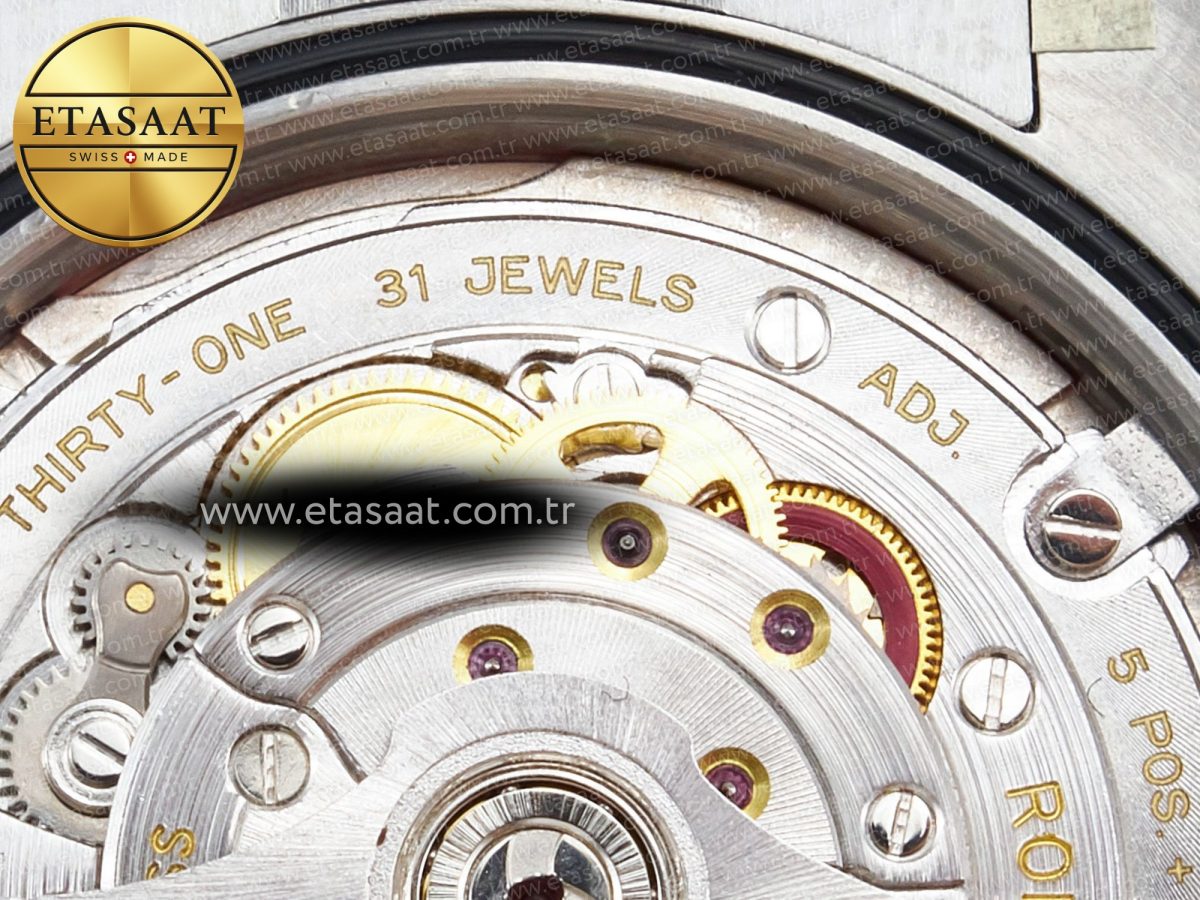 Rolex Oyster Perpetual 126000 41mm Clean 1:1 Best Edition 904L Steel Red Dial VR3230 - Görsel 21