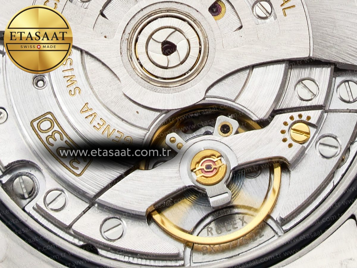 Rolex Oyster Perpetual 36mm 126000 Clean 1:1 Best Edition 904L Steel Red Dial on SS Bracelet VR3230 - Görsel 22