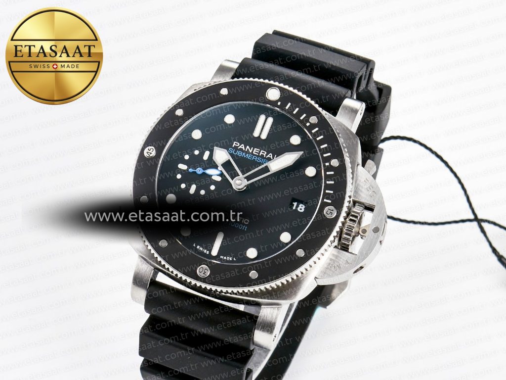 pam683 luminor submersible 42mm vsf best edition black dial on rubber strap p900 clone1