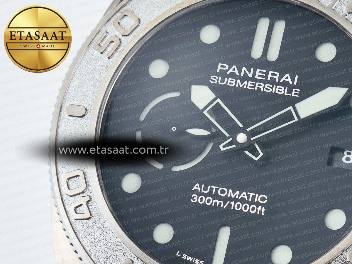 Panerai PAM984 Mike Horn Submersible VSF 1:1 Best Edition Black Dial on Black Nylon Strap P.9010 Clone - Görsel 10