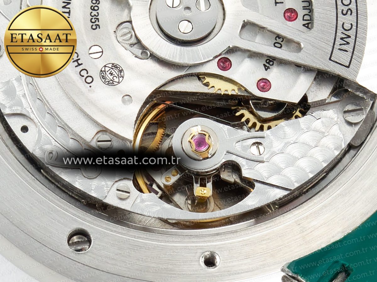 IWC Portuguese Chrono IW3716 Z+F 1:1 Best Edition Red Dial on Red Rubber Strap A69355 - Görsel 18