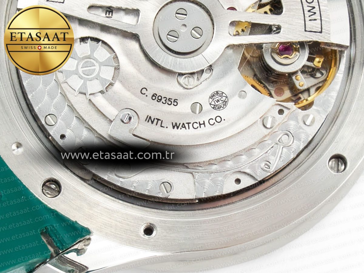 IWC Portuguese Chrono IW3716 Z+F 1:1 Best Edition Red Dial on Red Rubber Strap A69355 - Görsel 20