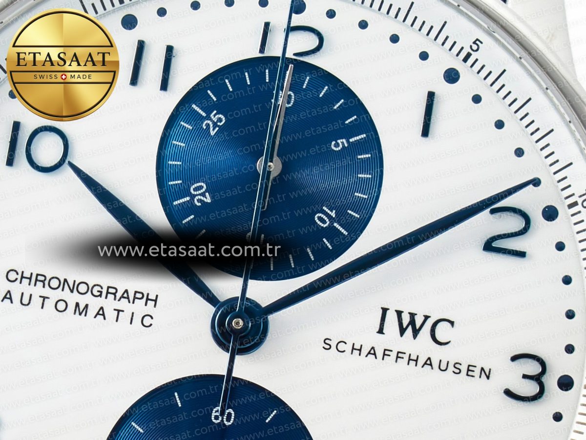 IWC Portuguese Chrono IW3716 Z+F 1:1 Best Edition White/Blue Dial on Blue Rubber Strap A69355 - Görsel 10