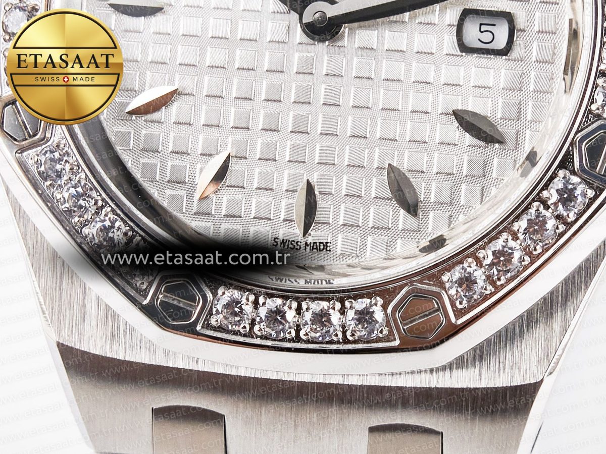 Audemars Piguet Royal Oak Offshore Ladies 33mm SS DRF Best Edition White Dial Diamonds Bezel on White Rubber Strap ETA Quartz - Görsel 12